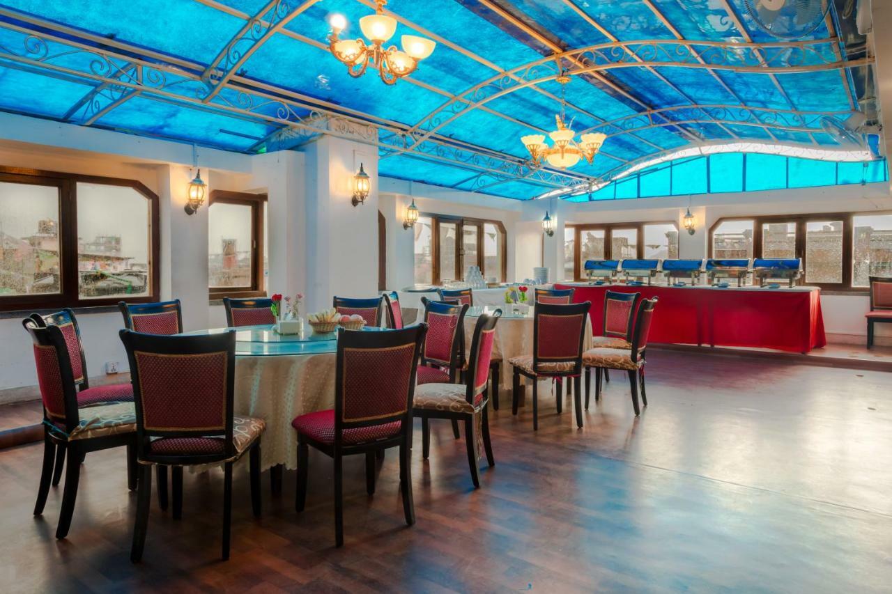 Skyline Hotel Kathmandu Buitenkant foto
